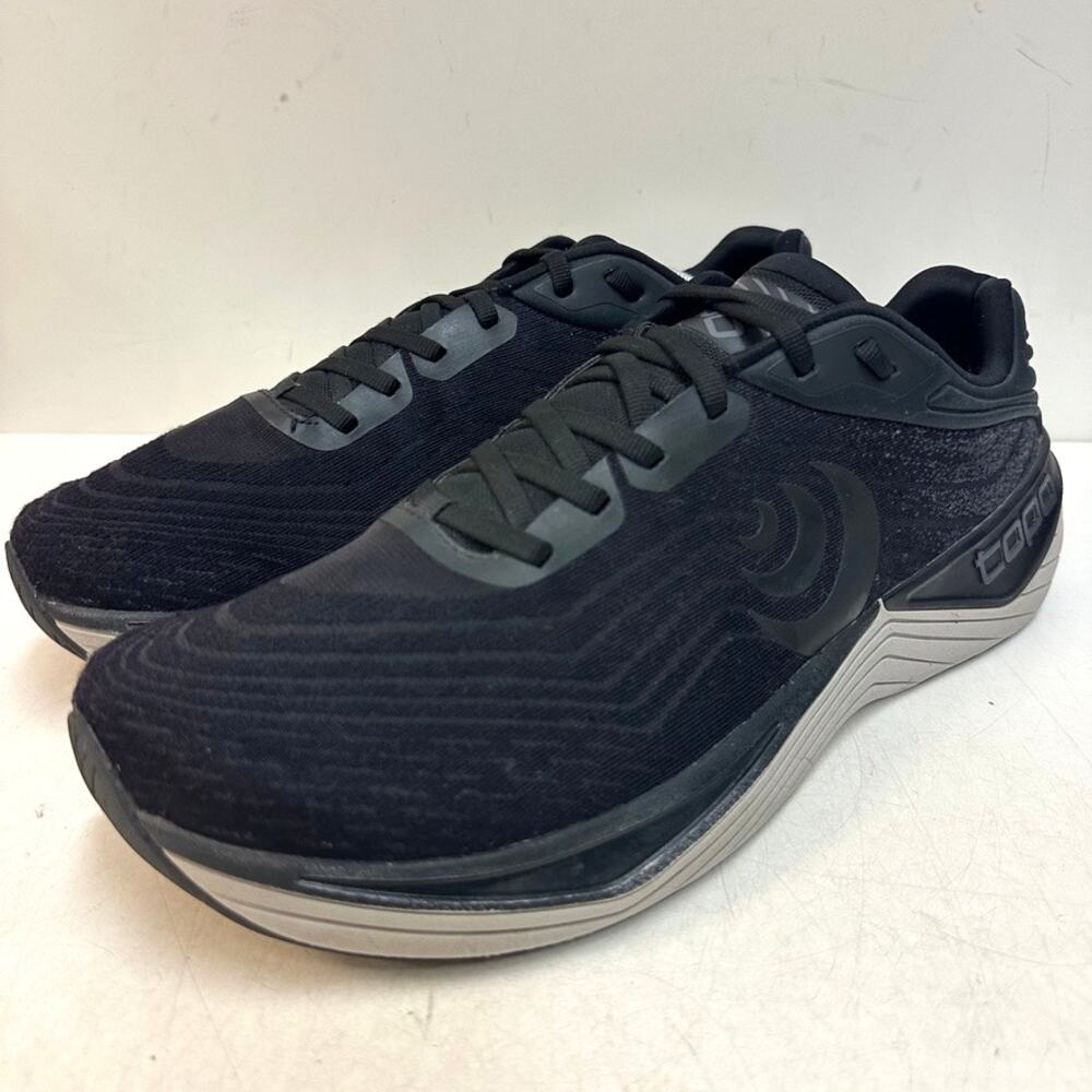 VERY GOOD Topo Men's Ultrafly 5 Running Walking Sneaker Black Charcoal Gray 12.5